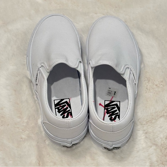VANS Classic Slip-On Shoe - Picture 8 of 8